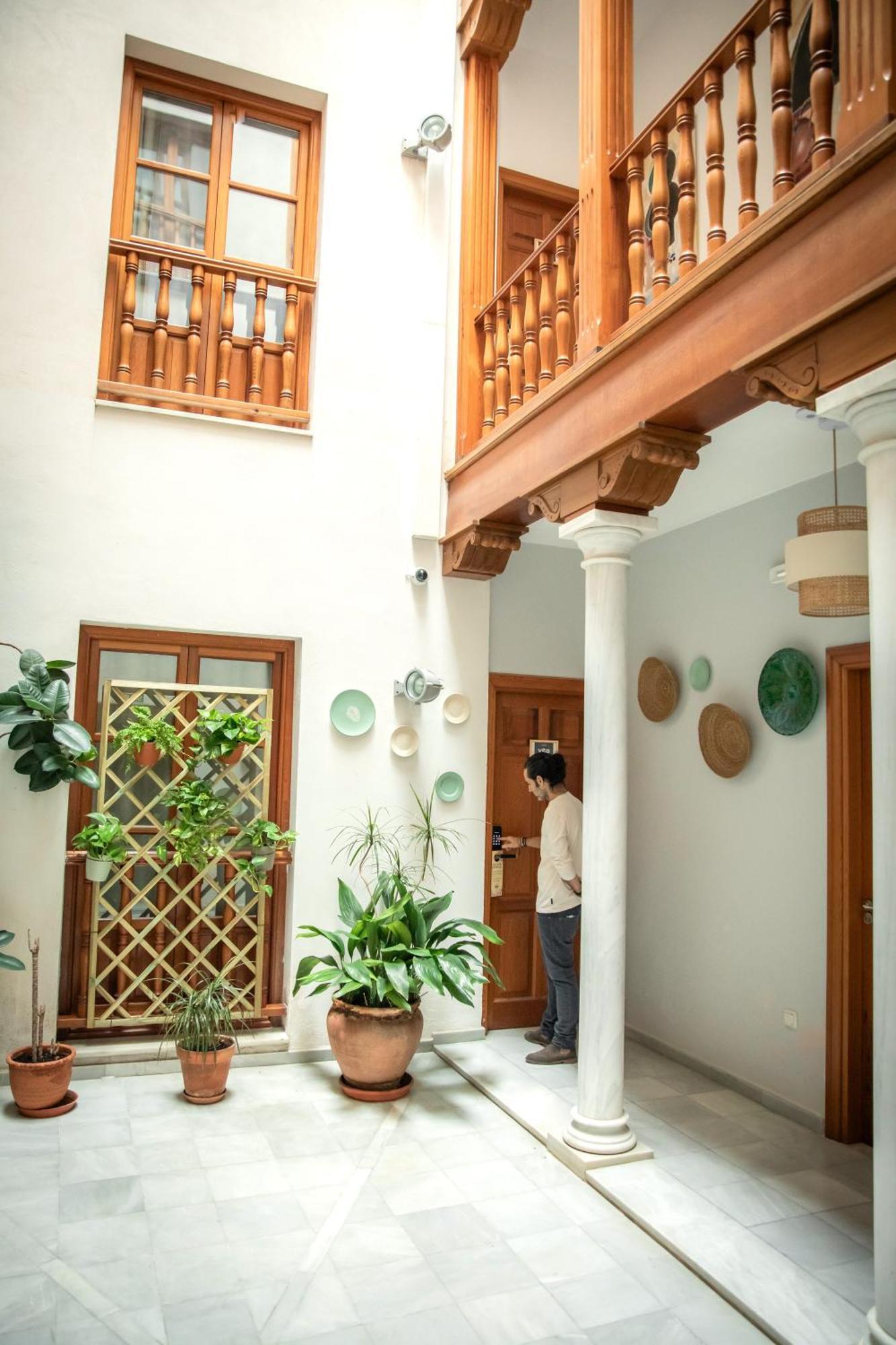 Apartamentos Vita Center กรานาดา ภายนอก รูปภาพ